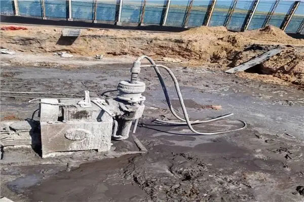 白鹭湖管理区水泡基础注浆加固